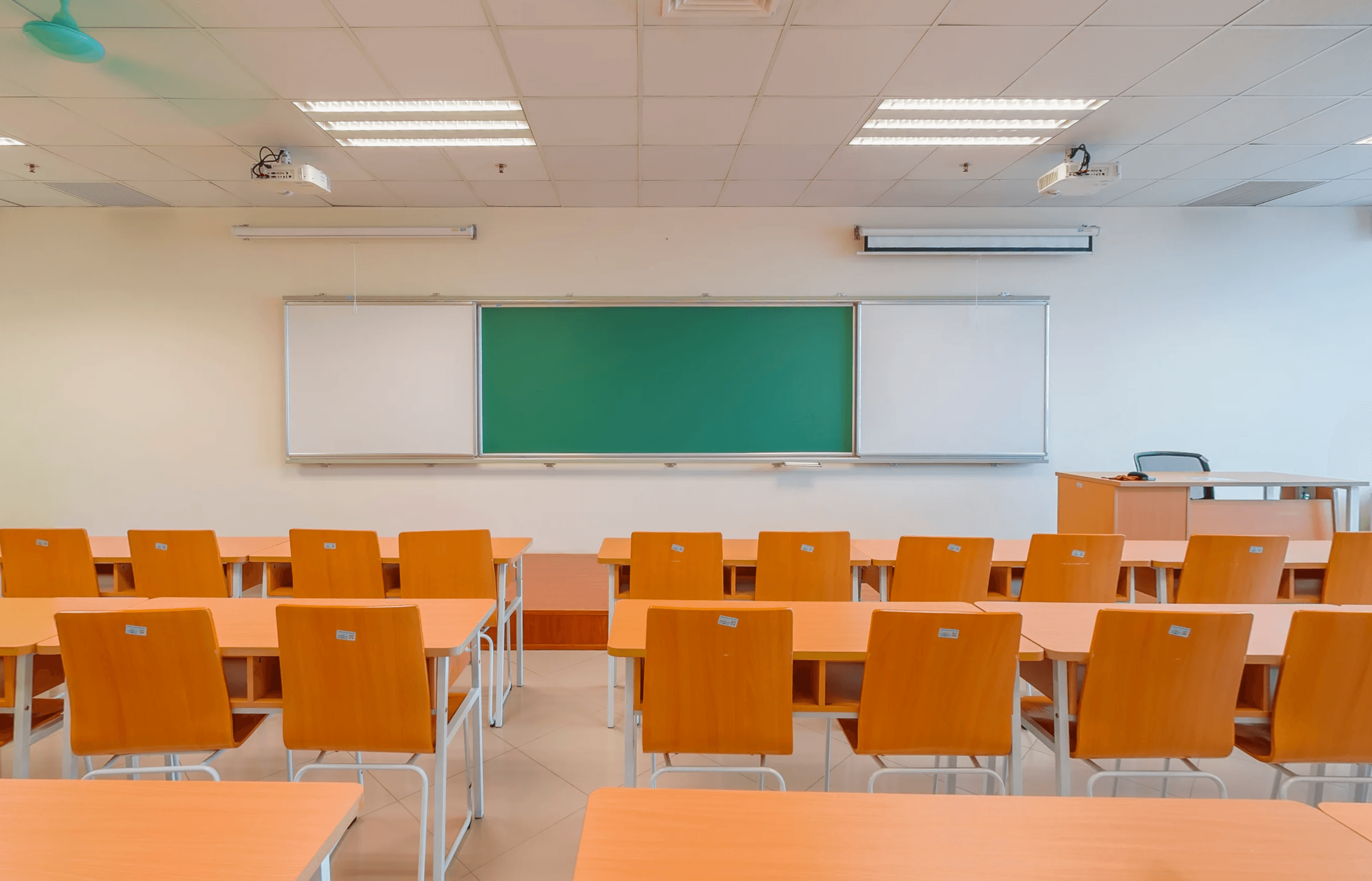 Quản lý và tra cứu giảng đường trên hệ thống qlgd.neu.edu.vn